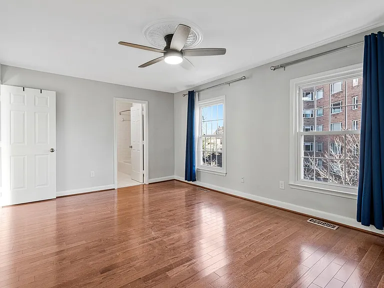 4305 Massachusetts Ave NW — Photo 18