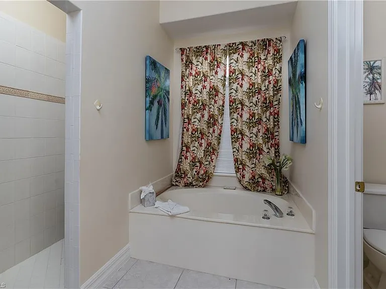 28452 Del Lago Way — Photo 12