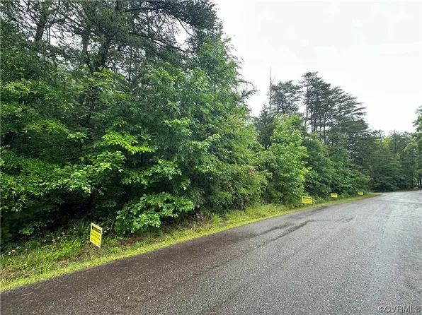 0 Humps Trl #27, South Boston, VA 24592