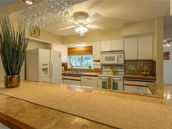 4th image of 6232 7th Ave S