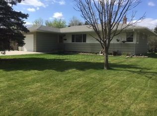 301 27th Ave N, Fargo, ND 58102