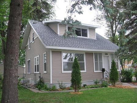 1st image of 801 McKinley Pl S