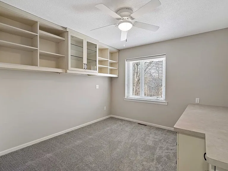 432 Pondridge Cir — Photo 8