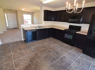 412 Summerside Ave, Lockhart, TX 78644