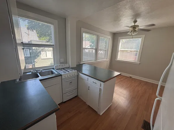 150 Grant St APT 4, Denver, CO 80203