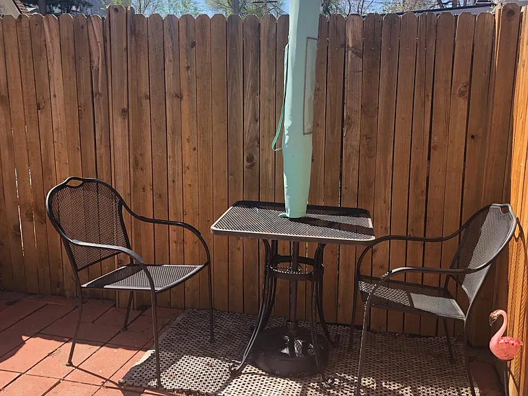 722 W 5th Ave — Photo 11