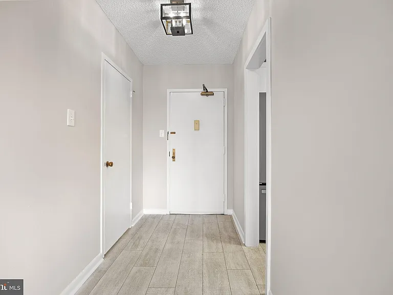 3701 S George Mason Dr #2518N — Photo 4