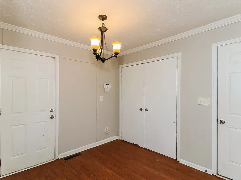 851 Grayson Hwy — Photo 11