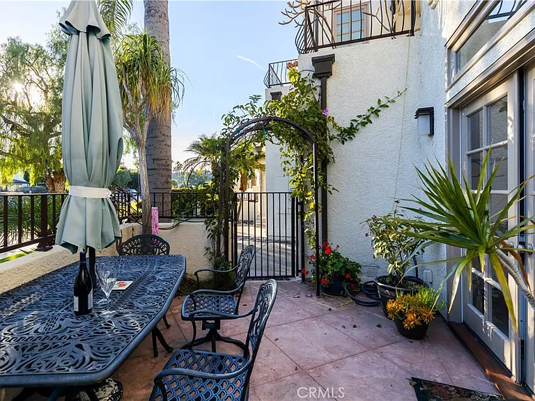 24421 Santa Clara Ave — Photo 34