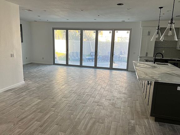 3rd image of 1240 Hacienda Dr
