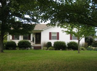 398 Blue Springs Rd, Smithville, TN 37166