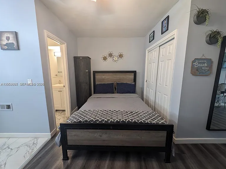 1446 Ocean Dr #44 — Photo 6