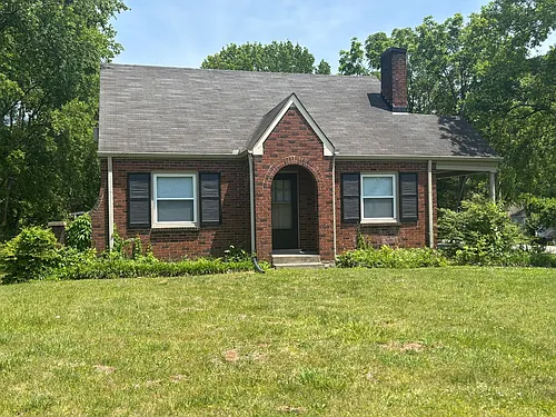 123 McGavock Pike Photo 1