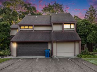 2375 Fairgrove St, Kalamazoo, MI 49009