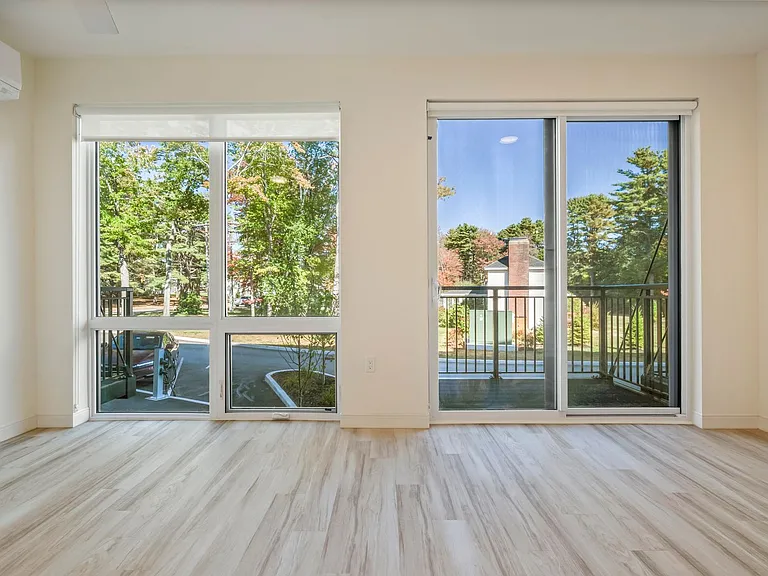 The Sandpiper Residences — Photo 22