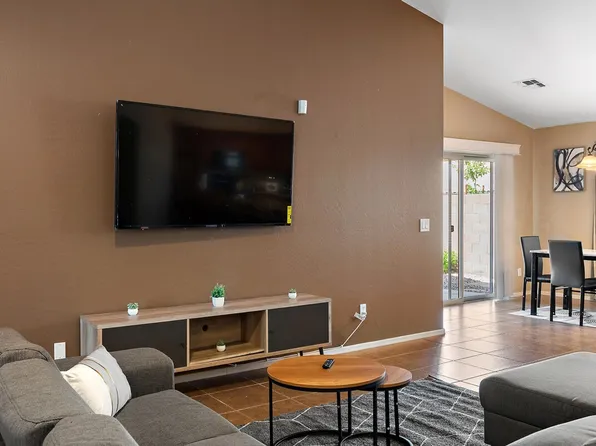 2949 E Crescent Way, Gilbert, AZ