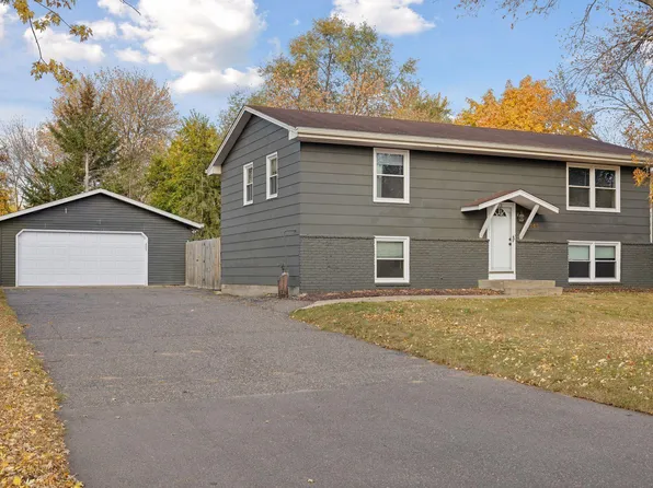 13065 Saratoga Ln N, Champlin, MN 55316