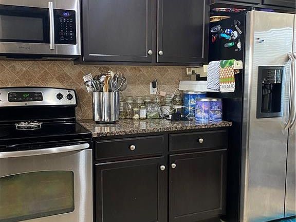 4th image of 11579 Andrew Way