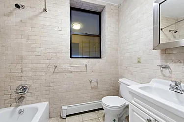 Rented by Curzon Real Estate