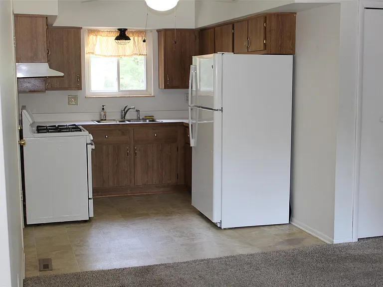 37 Maplecrest Dr — Photo 12