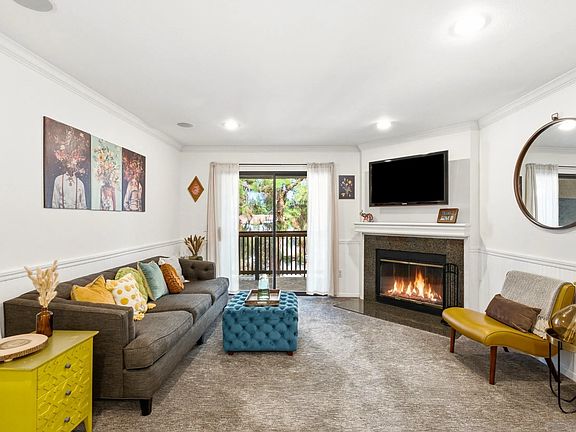 3rd image of 12015 Alta Carmel Ct Unit 302