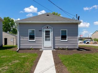 400 Gladys St, Waterloo, IA 50702