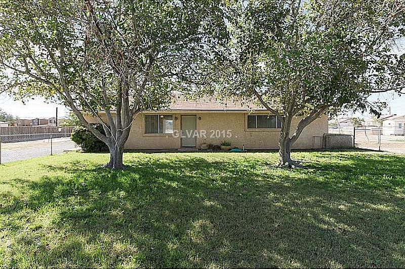 1st image of 1687 Betty Ln