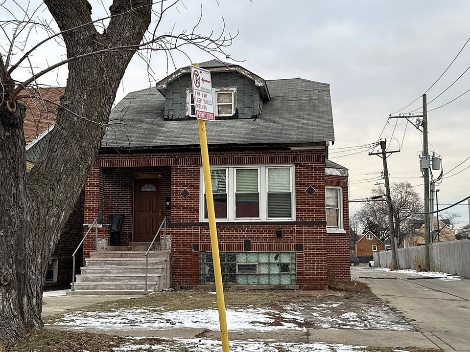 1st image of 2423 N Parkside Ave