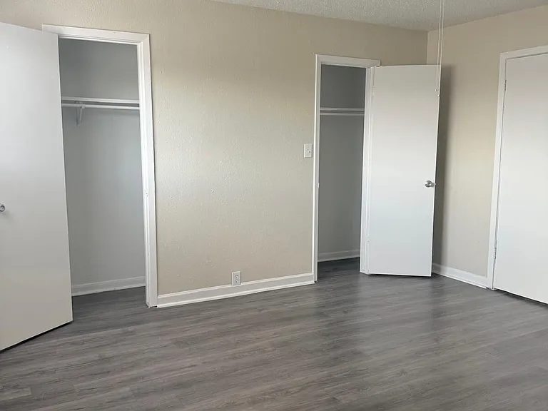 Southern Oaks Apartments — Photo 80
