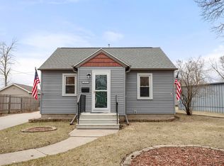 1417 N Kenilworth Ave, Appleton, WI 54911