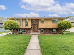 321 N Ernest St, Griffith, IN 46319