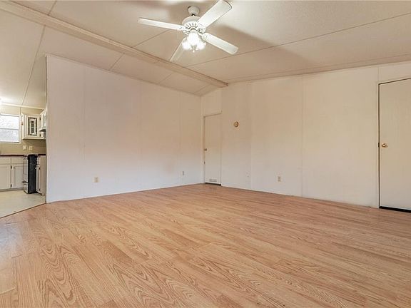 3rd image of 17345 NE 150th St