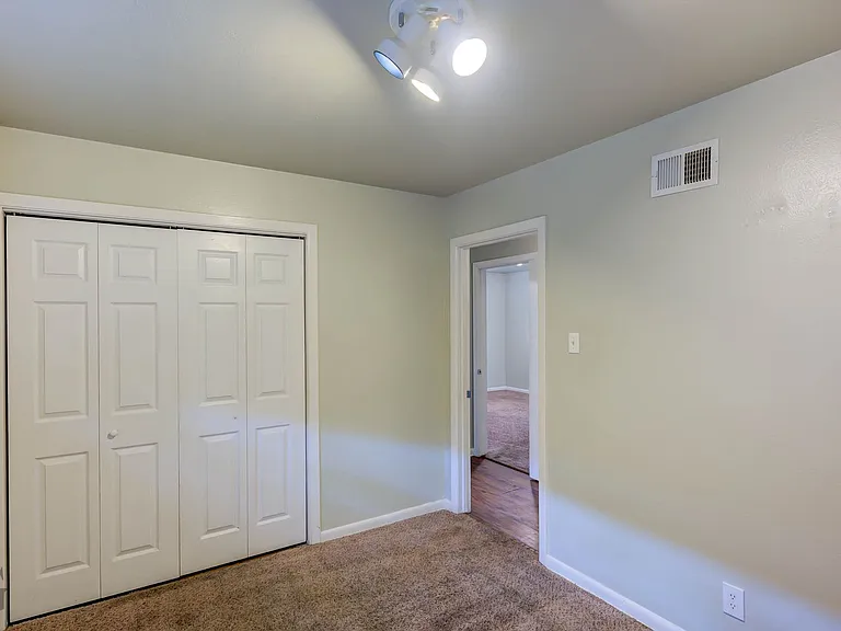 2829 Doles Pl — Photo 14