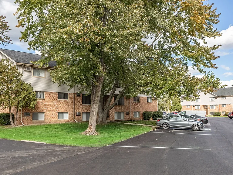 Dearborn View Apartments - Inkster, MI — Photo 47