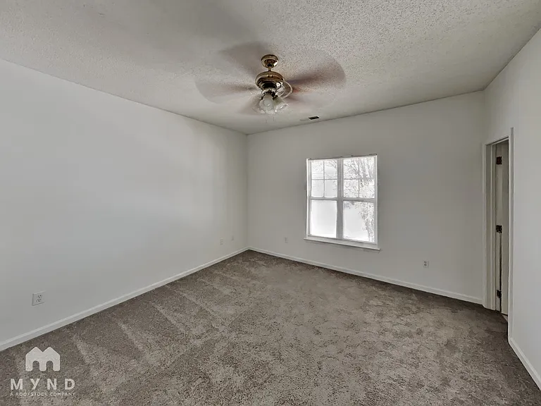 6325 Mallard View Ln — Photo 9