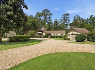 111 Harrogate Rd, Saint Simons Island, GA 31522