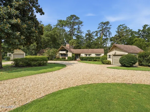 111 Harrogate Rd, Saint Simons Island, GA 31522