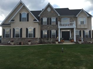 109 Clover Ln, Perkiomenville, PA 18074