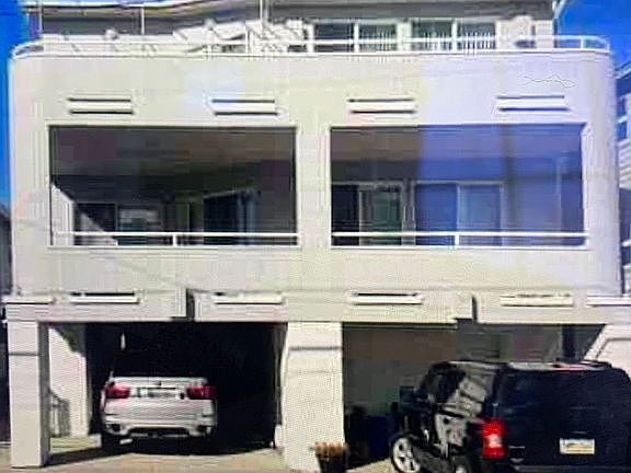 2nd image of 3217-19 Central Ave #2