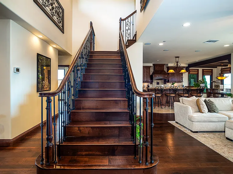 3658 Buena Vista St — Photo 15