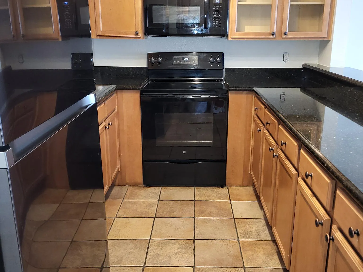 1 bed, 636 sqft, $2,500 — Photo 2