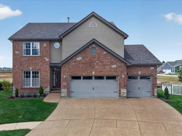 10 Driftwater Xing, Saint Charles, MO 63301