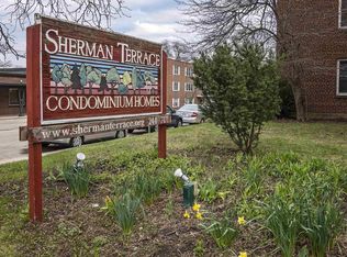 28 Sherman Ter UNIT 4, Madison, WI 53704
