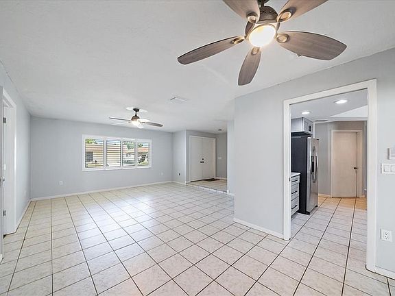 4th image of 6416 Samoa Dr