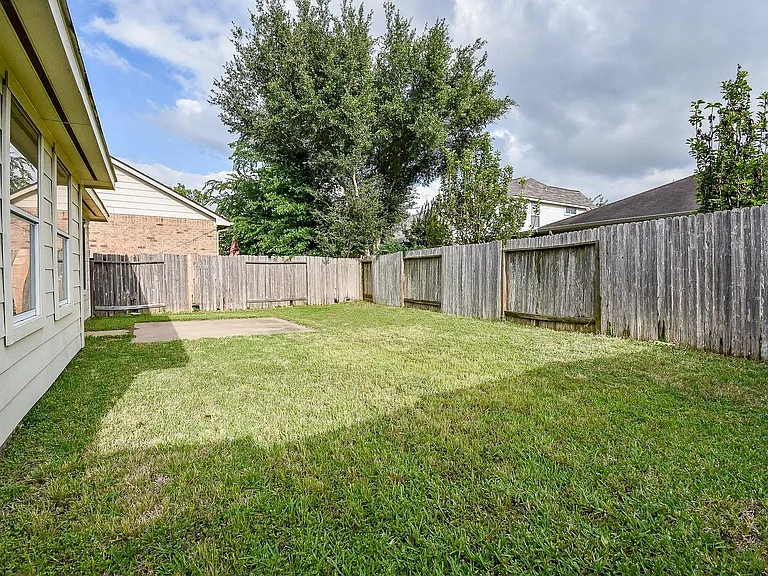 20615 Maple Rain Ct — Photo 21