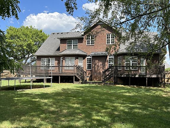 4th image of 139 Sayre Ln