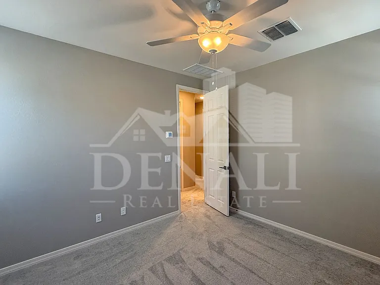 15068 W Pierce St — Photo 24