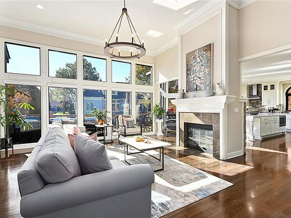 4th image of 4405 W 150th St