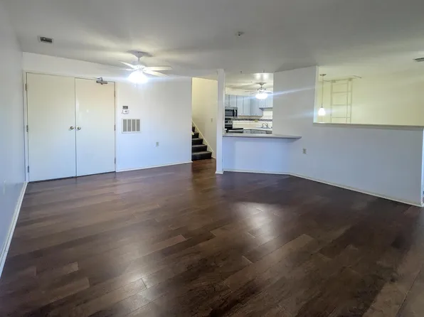 9102 North Park Plaza PLACE, Brown Deer, WI 53223