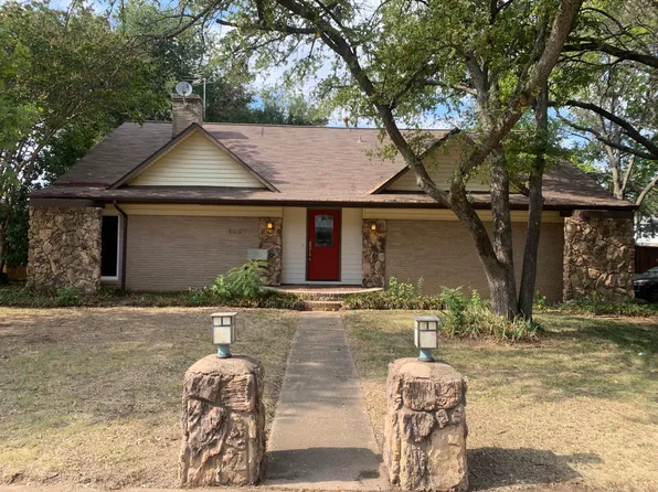 1001 Gloucester St N, Irving, TX 75062